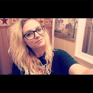 Meet your Posher, Gabrielle